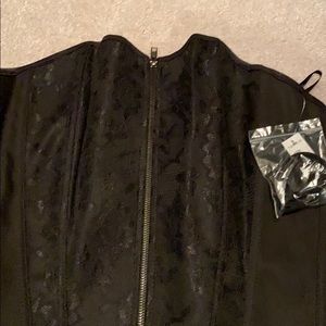 NWT Torrid black lace corset
